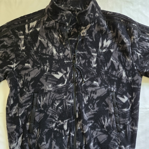 Adidas Black and Gray Fleece Jacket - Picture 1 of 9